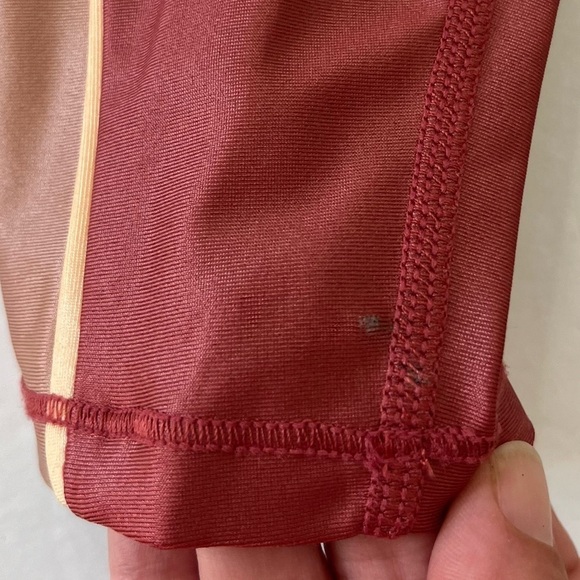 Good American Liquid Mix ColorBlock Leggings Size 0 with Tags One Flaw - Picture 7 of 8